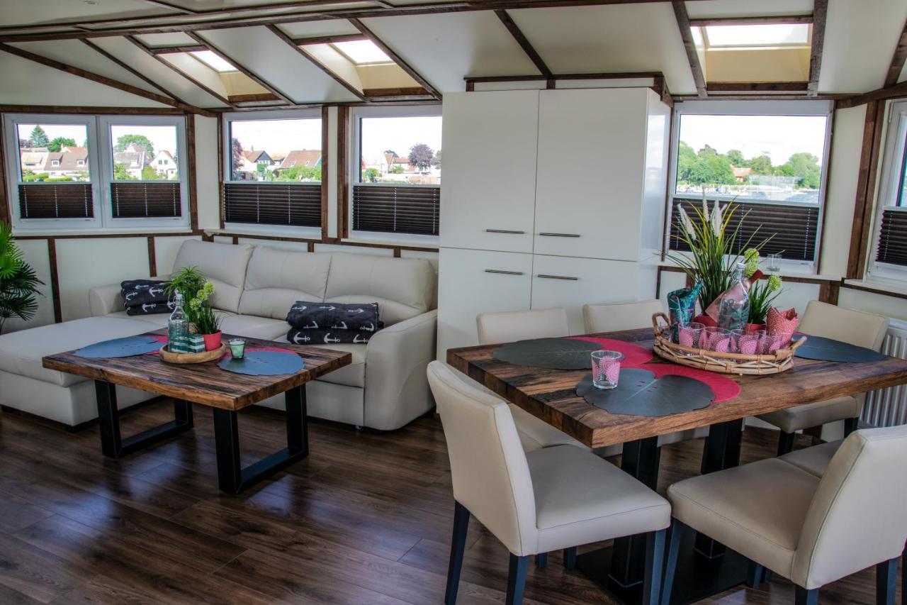 Apartamento Island-Dreams Hausboot Cecilie Schleswig Exterior foto