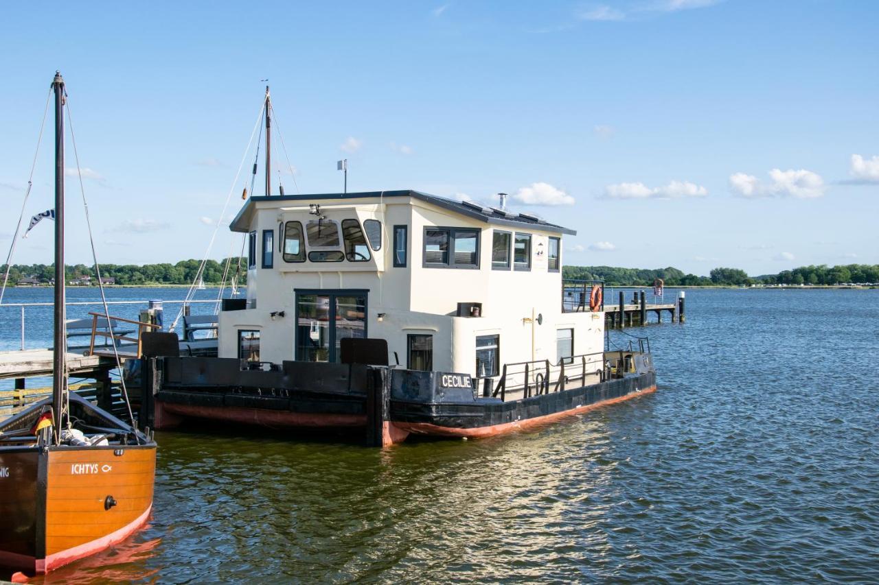 Apartamento Island-Dreams Hausboot Cecilie Schleswig Exterior foto