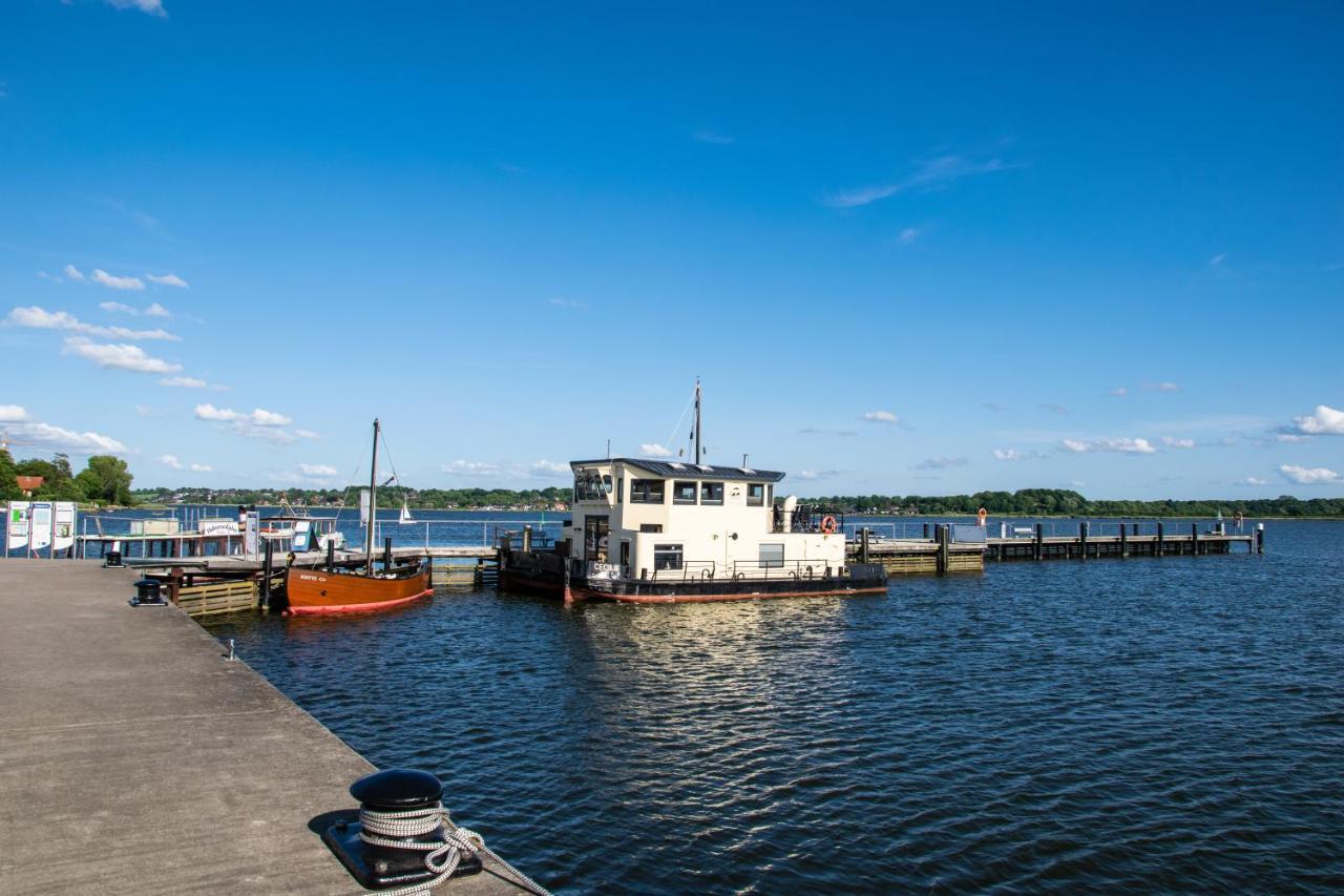 Apartamento Island-Dreams Hausboot Cecilie Schleswig Exterior foto