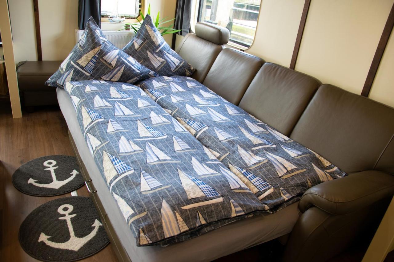 Apartamento Island-Dreams Hausboot Cecilie Schleswig Exterior foto
